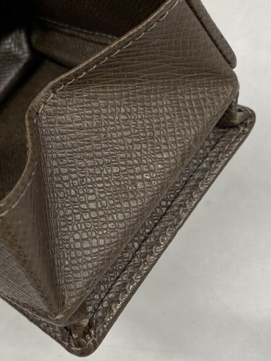 Louis Vuitton Coin Case Taiga Portomonevo Watt Grizzly - Picture 8 of 10